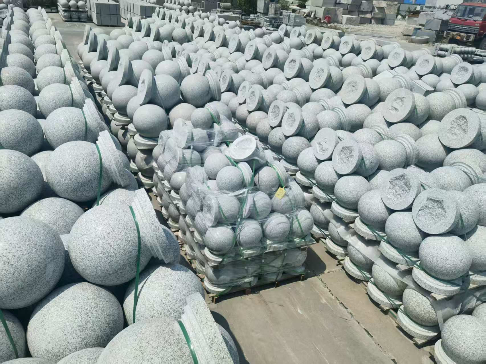 三明 花岗岩实心圆球，石球，挡车球，挡车石，车止石，路障石。