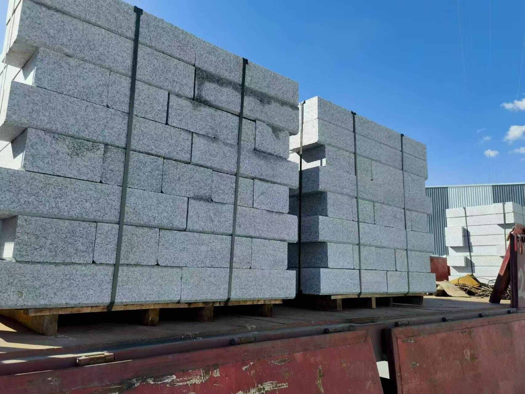 三明 路沿石装车出货