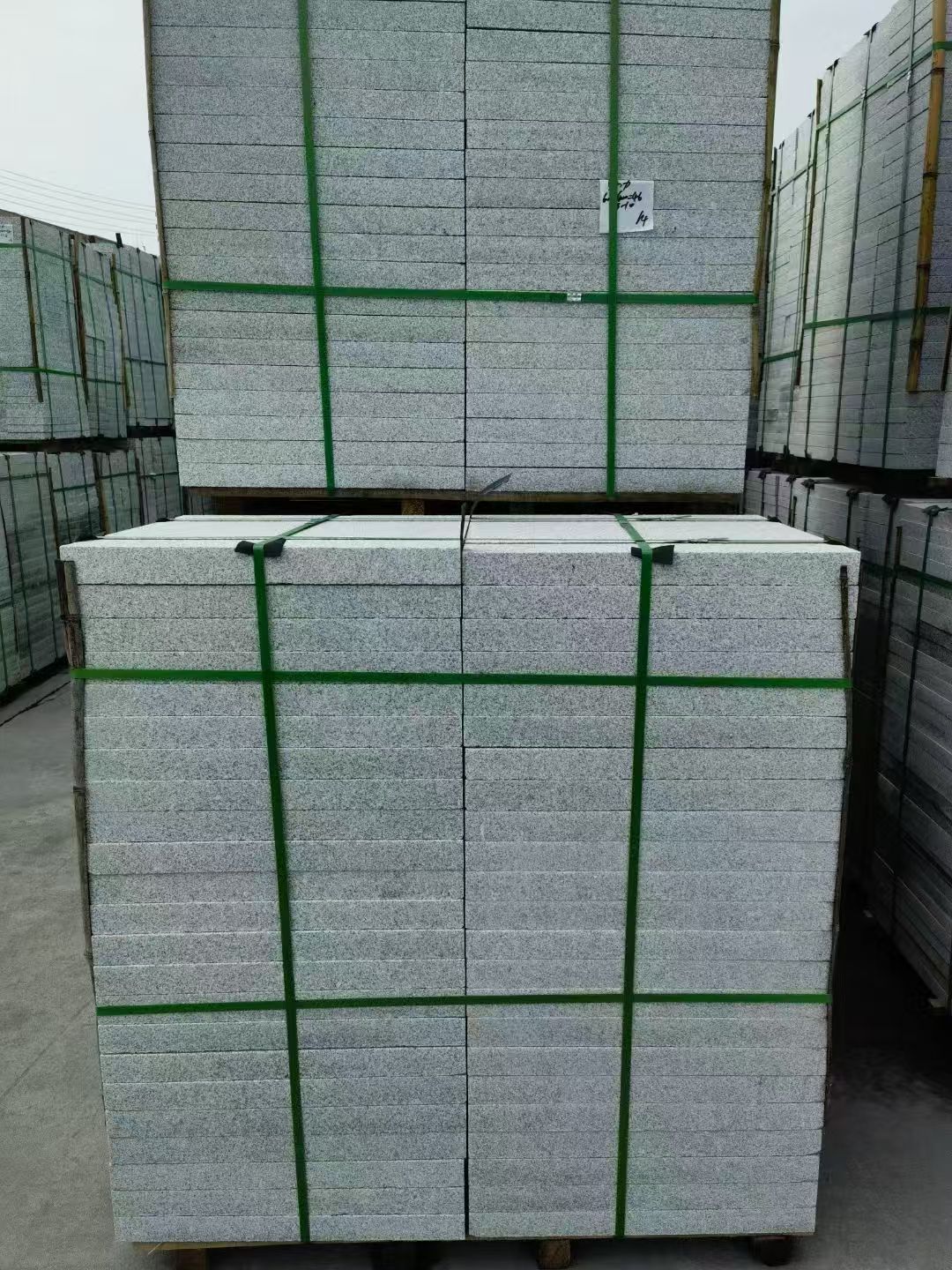 三明 火烧面地铺石，街道广场园林市政工程板，1.8~5.0厚均有现货