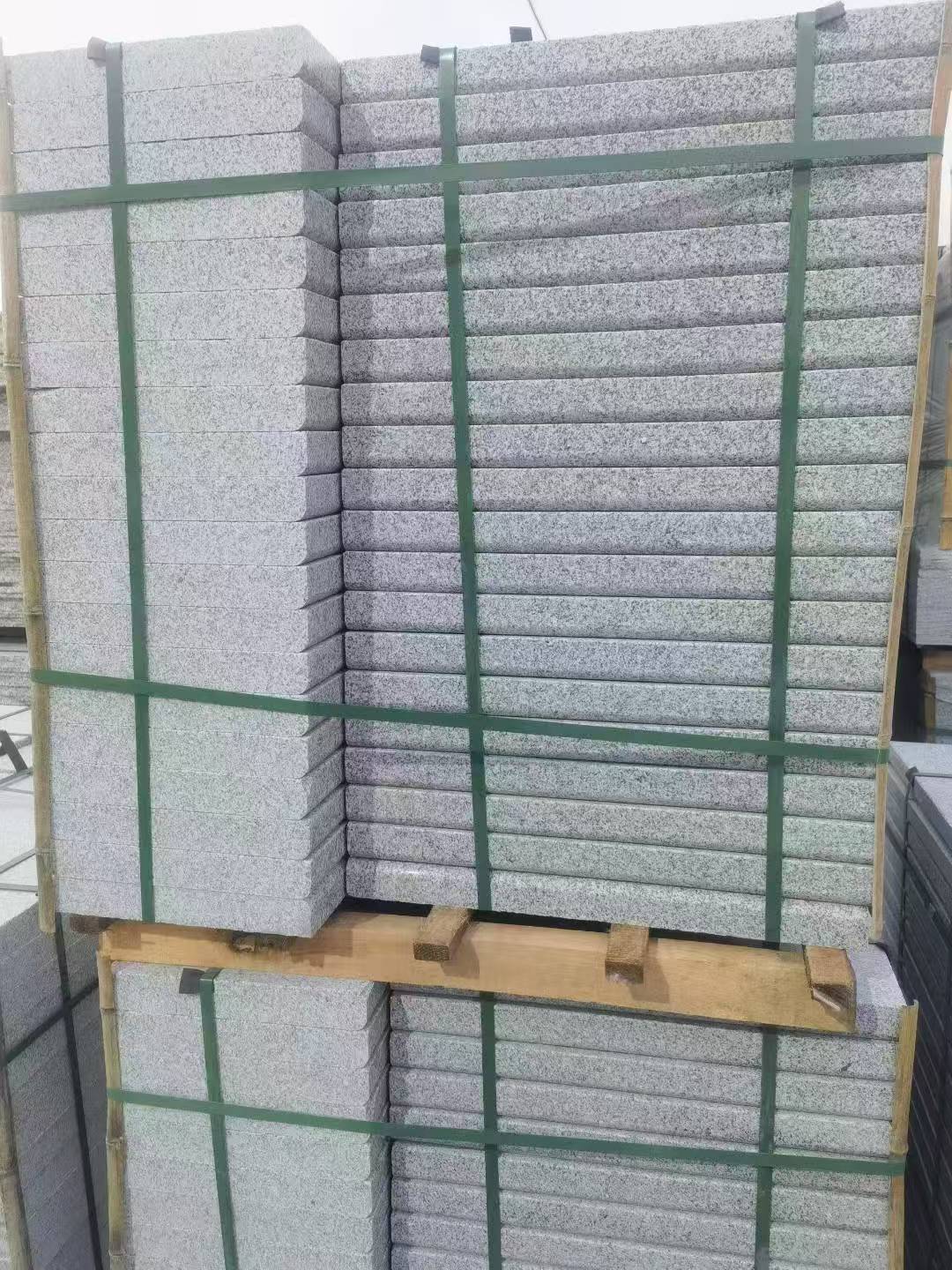 三明 5公分芝麻白，倒斜角，室外楼梯踏步