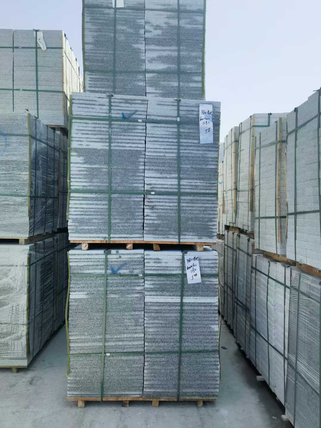 三明芝麻白地铺成品