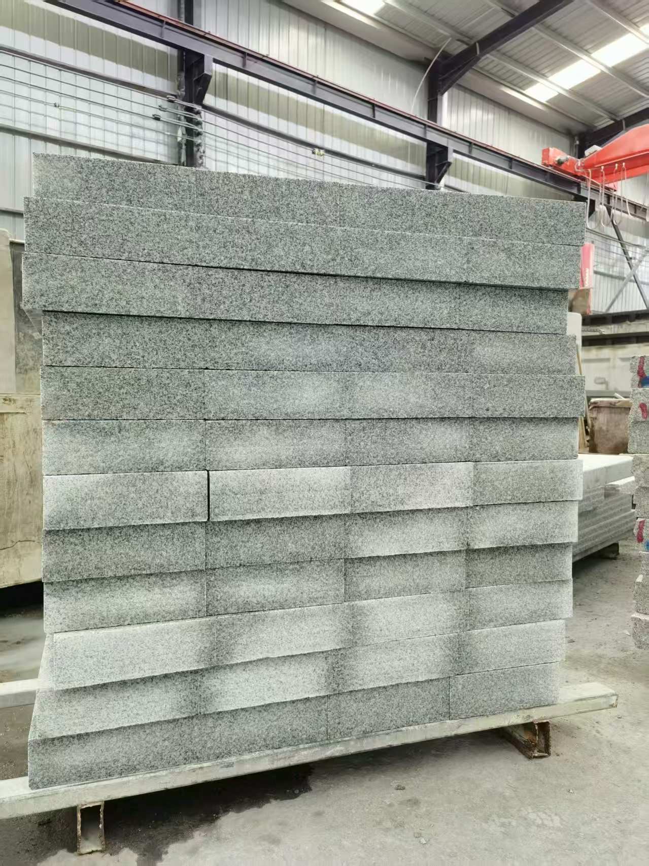 三明 芝麻白10公分300*600广场地铺，A料定制，尺寸标准，厚薄均匀